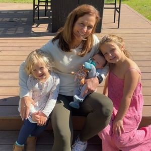 Meet your Posher, Robyn